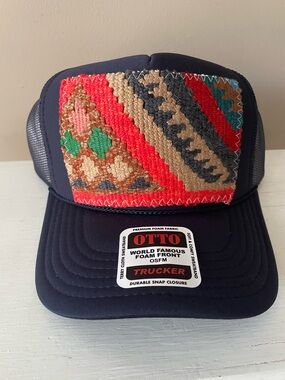 Orijinal Design Navy Blue Colorful Kilim Patch Trucker Hat NEW WITH TAGS